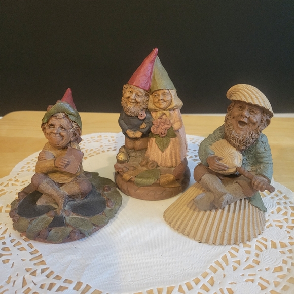 Lot of Three Tom Clark Gnomes: Bride & Groom, Jacques, Ace of Spades - Picture 1 of 16